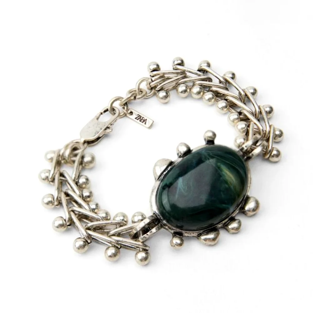 🥀 Zara •green stone• bracelet